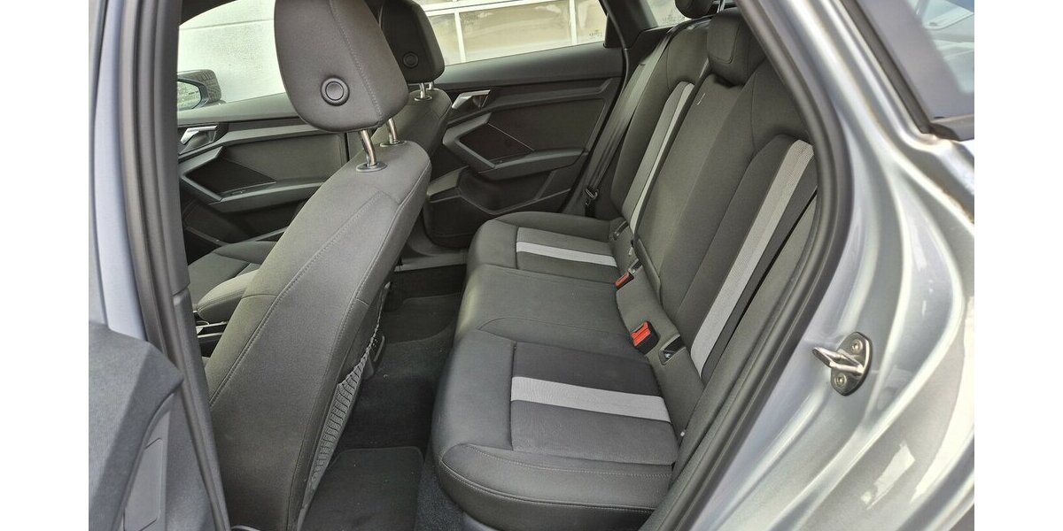 Audi A3 35 TDI advanced Rückfahrkamera, Virtual Cockpit 106.600 km 17.990 &euro; Rodgau 63110