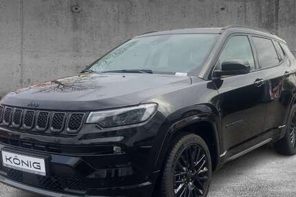 Jeep Compass 12.721 km 28.798 € Zerbst / Anhalt 39261