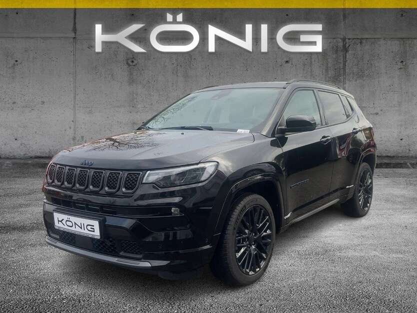 Jeep Compass 12.721 km 28.798 € Zerbst / Anhalt 39261