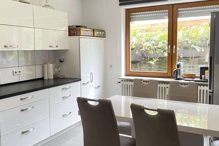 Wohnung zum Kaufen in Aalen 258.000 € 111 m² 5 zimmer