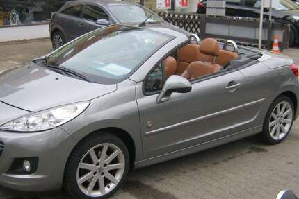 Peugeot 207 124.800 km 4.790 &euro; Berlin 14167