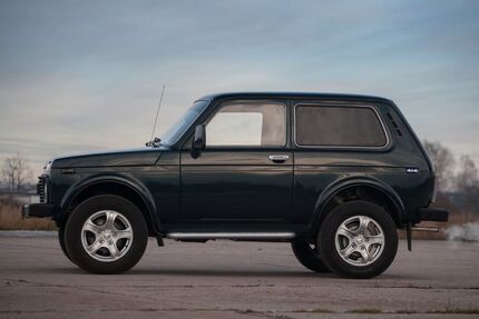 Lada Niva 190.091 km 11.000 &euro; Wannweil 72827