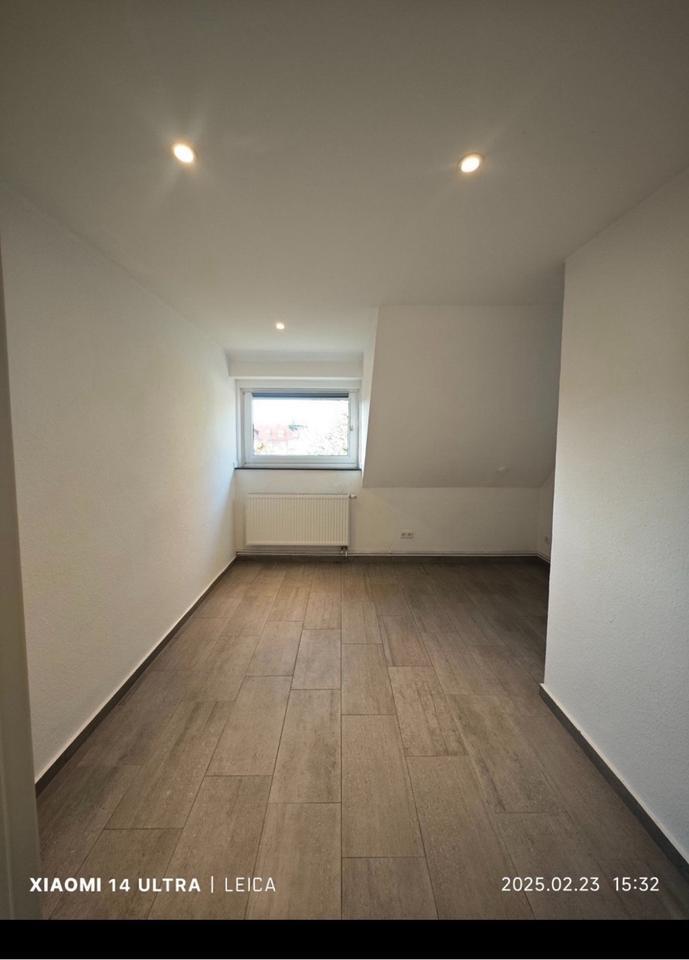 Kernsanierte moderne 3,5 Zimmerwohnung zimmer