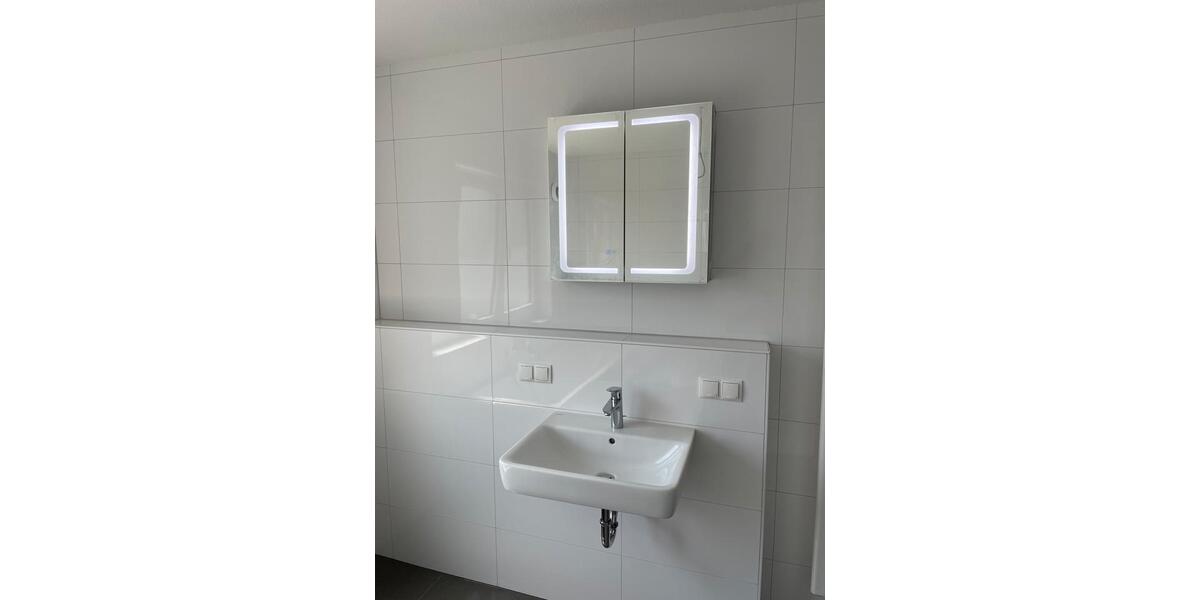 Neubau-Reihenmittelhaus in City-Lage 5 zimmer