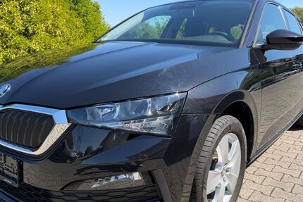 Skoda Scala 99.071 km 11.499 &euro; Urbach 56317