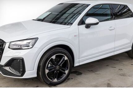 Audi Q2 5.415 km 33.880 &euro; Rosenheim 83022