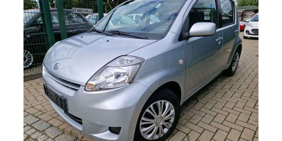 Daihatsu Sirion 95.000 km 2.290 &euro; Berlin 13086