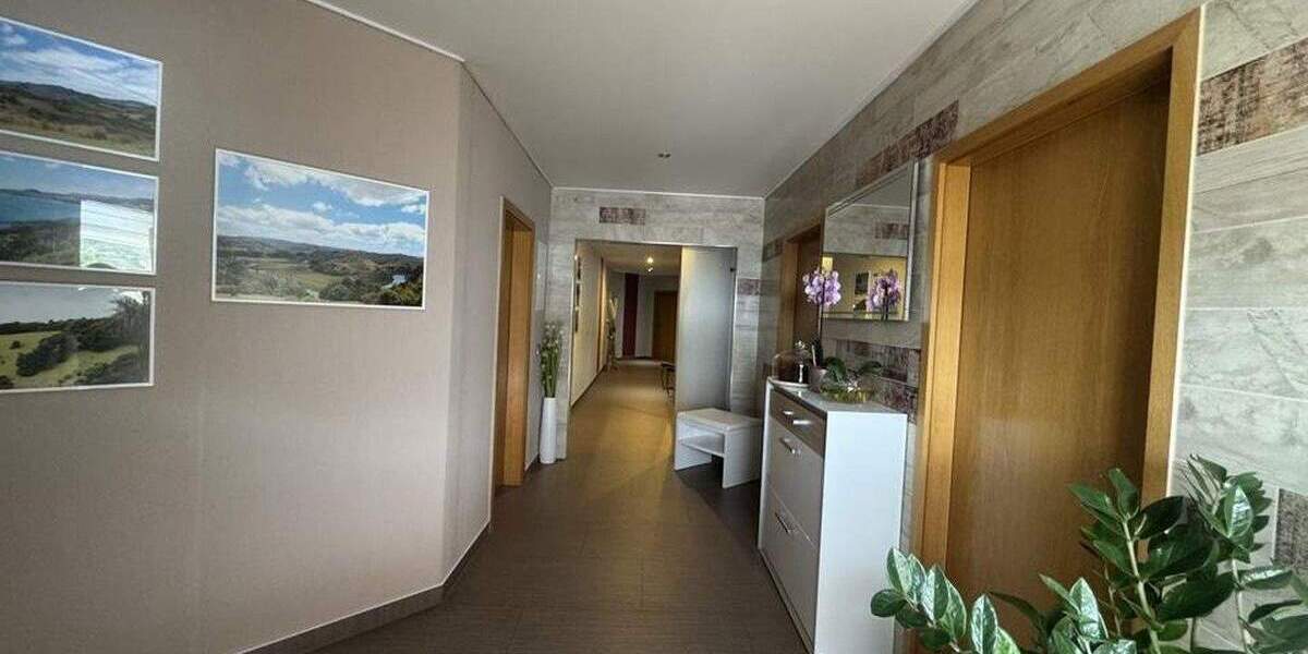 Mehrfamilienhaus, Wohnhaus Bad Salzungen Hämbach - 8 Zimmer, 275 m&sup2;, 555.000&euro; | Angebot:25728307