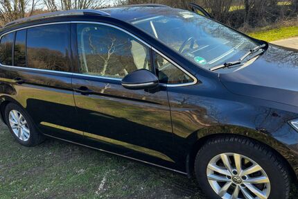 VW Touran 274.000 km 10.000 &euro; Nordhastedt 25785