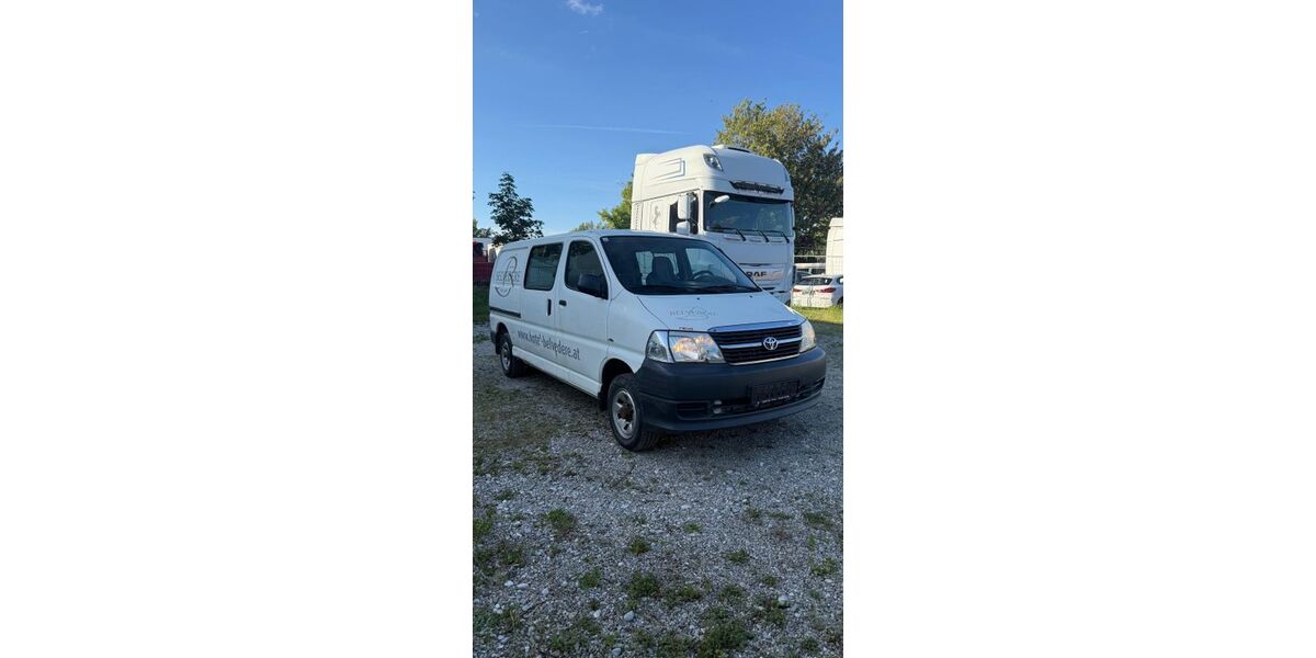 Toyota Hiace 92.850 km 10.590 &euro; München 80997