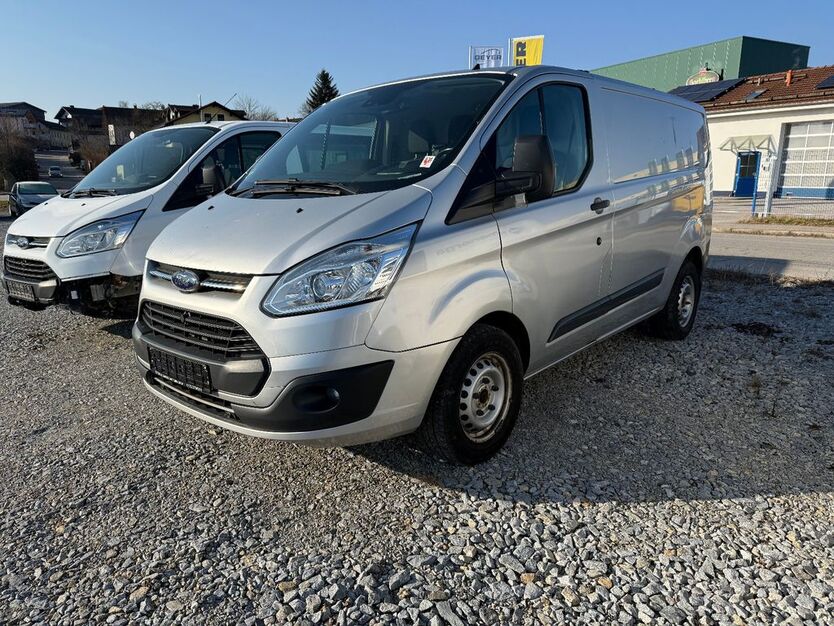 Ford Transit Custom 218.935 km 8.900 € Hutthurm 94116
