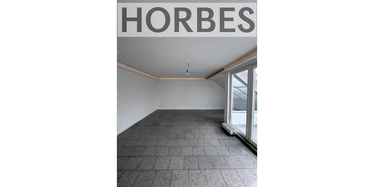 Dachgeschoßwohnung Zwickau Zwickau-Nord - 2 Zimmer, 106 m&sup2;, 850&euro; | Angebot:24874264