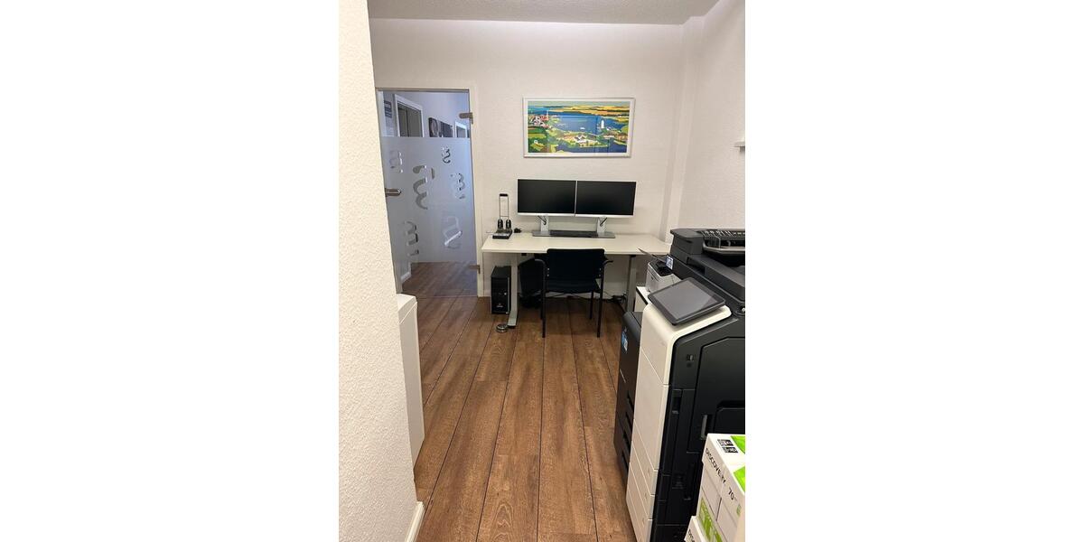 Einfamilienhaus Schleswig - 9 Zimmer, 257 m&sup2;, 2.250&euro; | Angebot:26458911