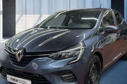 Renault Clio 42.259 km 13.330 &euro; Köln 50939