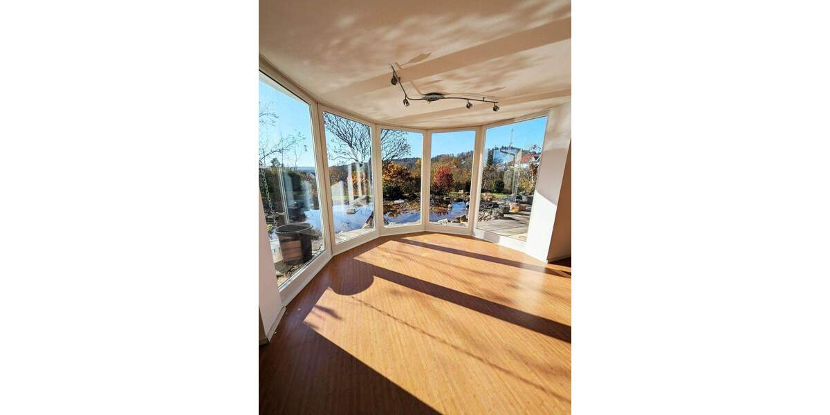 Wohnen und Arbeiten unter einem Dach - Vielseitiges Einfamilienhaus in Top-Lage von Friedigen an der Donau - PROVISIONSFREI 8 zimmer