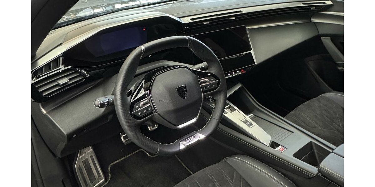 Peugeot 408 GT 130 PureTech EAT8 1.Hand 360° Kamera 21.400 km 24.250 &euro; Lich 35423