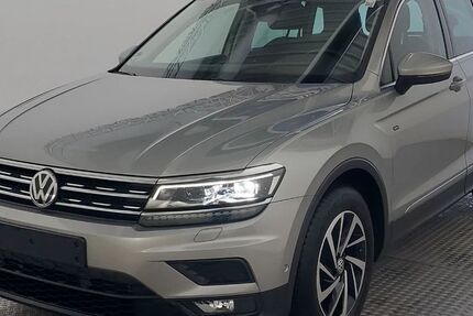 VW Tiguan 104.500 km 22.990 &euro; Schortens 26419
