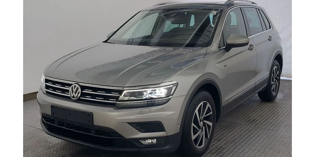 VW Tiguan 104.500 km 22.990 &euro; Schortens 26419