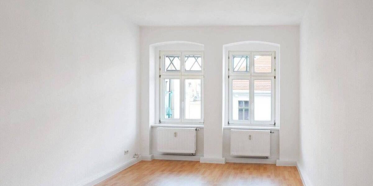 Etagenwohnung Görlitz Innenstadt - 2 Zimmer, 76 m&sup2;, 79.000&euro; | Angebot:26886551