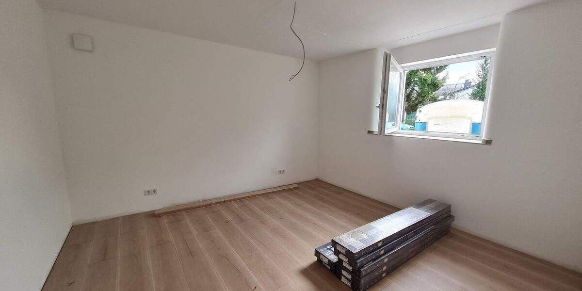 Etagenwohnung Losheim am See Losheim - 3 Zimmer, 77 m&sup2;, 825&euro; | Angebot:25409523