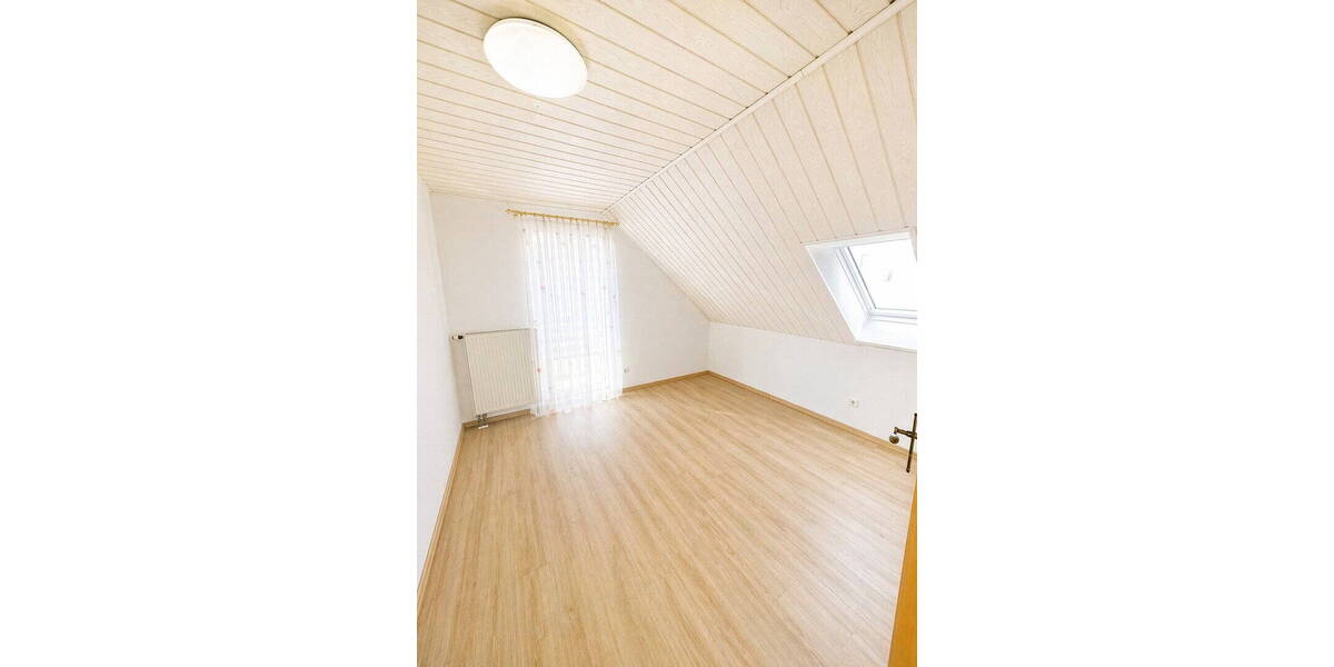 Einfamilienhaus Langenzenn - 6 Zimmer, 105 m&sup2;, 650.000&euro; | Angebot:26343951