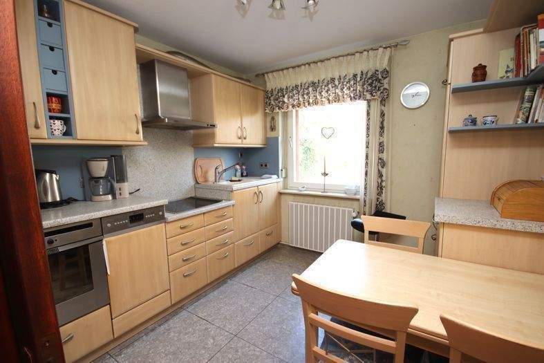 Einfamilienhaus Eschwege - 6 Zimmer, 130 m&sup2;, 249.000&euro; | Angebot:26219594