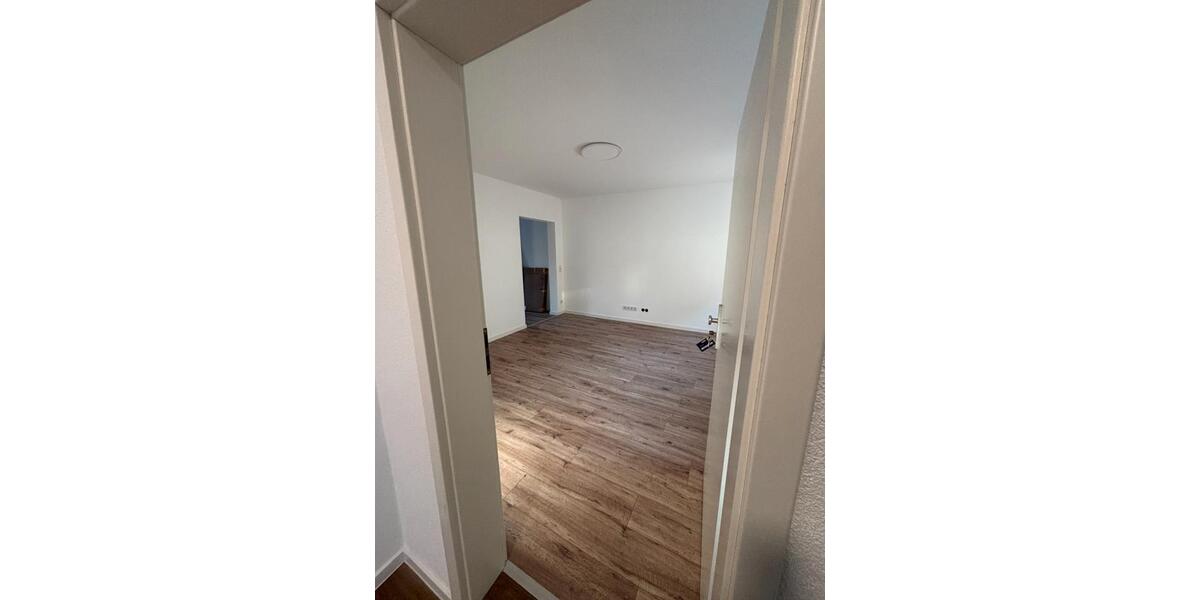 Erdgeschoßwohnung Schiffweiler - 2 Zimmer, 51 m&sup2;, 600&euro; | Angebot:26147370