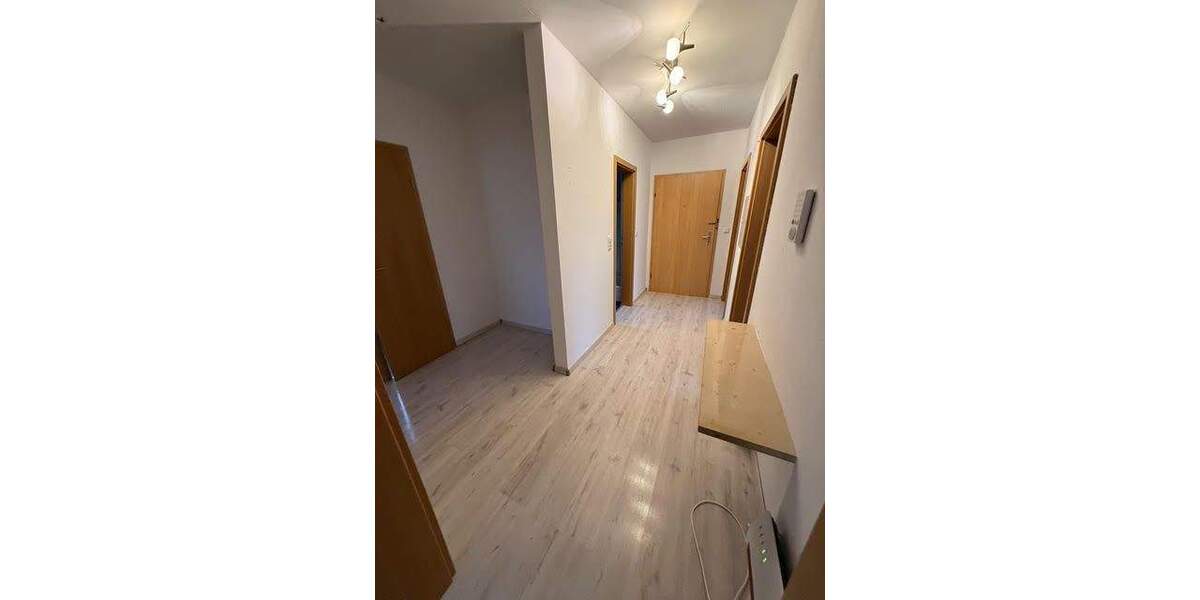 schöne 3-Zimmer EG Wohnung mit Balkon, Garage und Kellerraum 3 zimmer