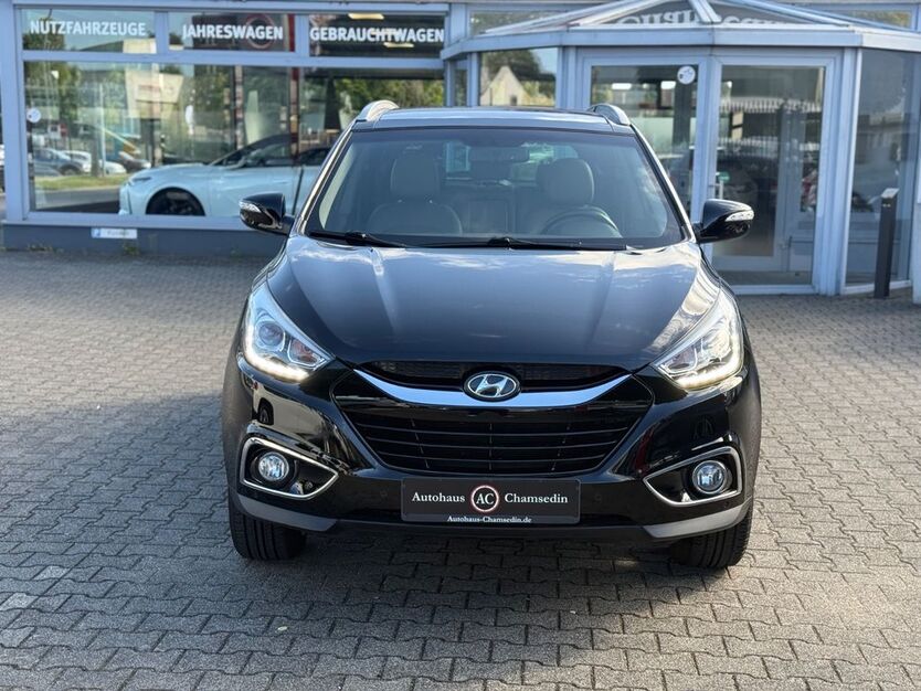 Hyundai ix35 124.738 km 9.999 € Viersen 41748