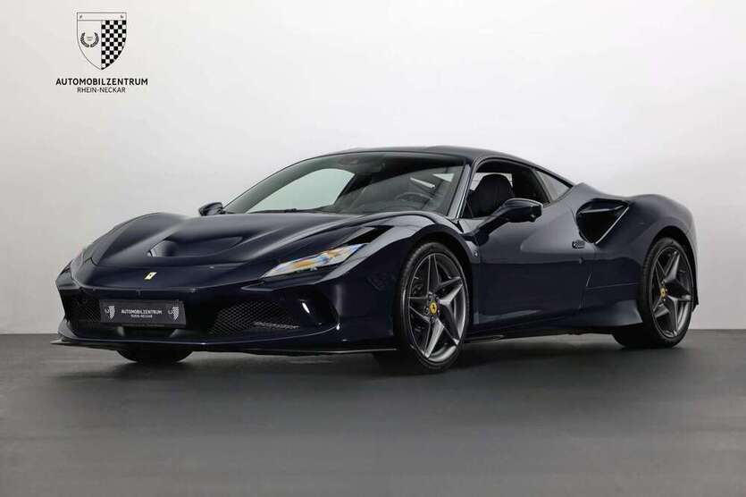 F8 Tributo