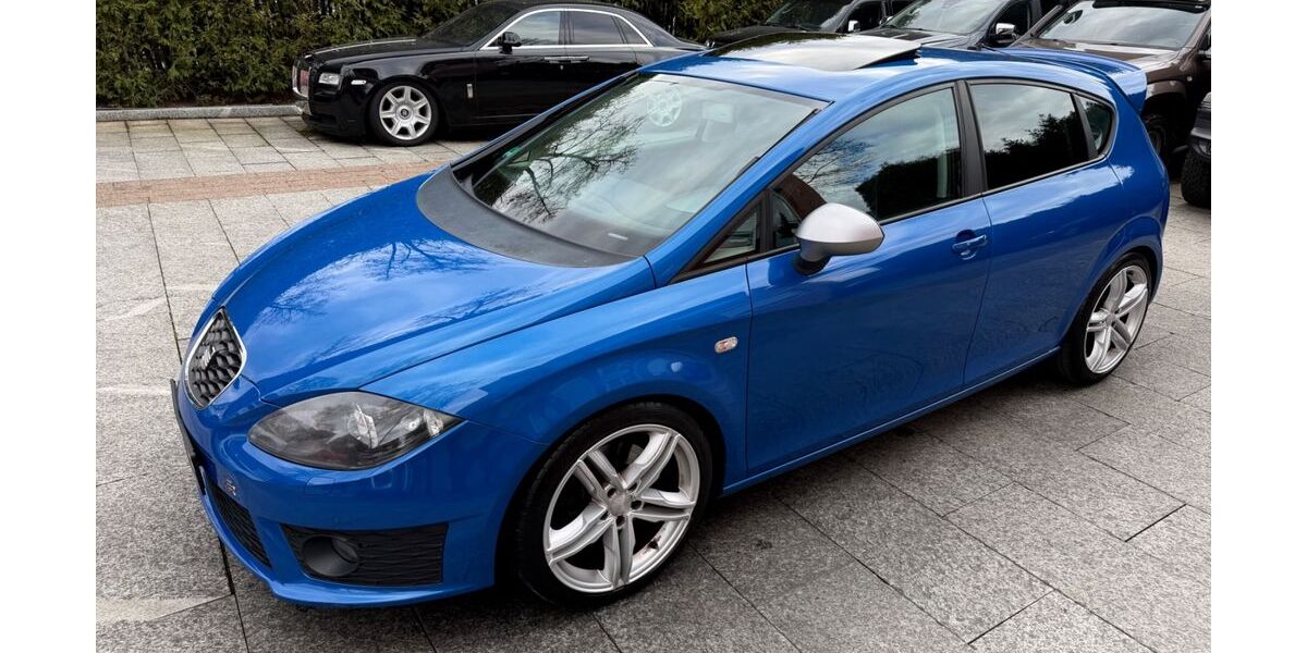 Seat Leon 178.000 km 7.980 &euro; München 81827