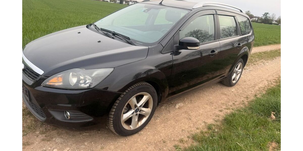 Ford Focus 276.269 km 2.500 &euro; Zorneding 85604