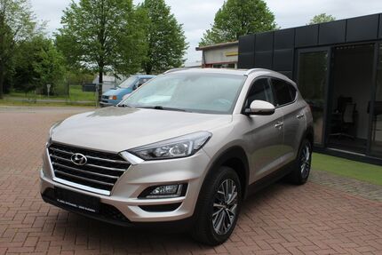 Hyundai TUCSON 61.270 km 16.900 &euro; Großefehn 26629