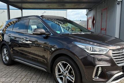 Hyundai Grand Santa Fe 107.799 km 19.999 &euro; Enger 32130