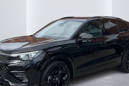 VW Tiguan 12.464 km 51.888 &euro; Hamburg 22303