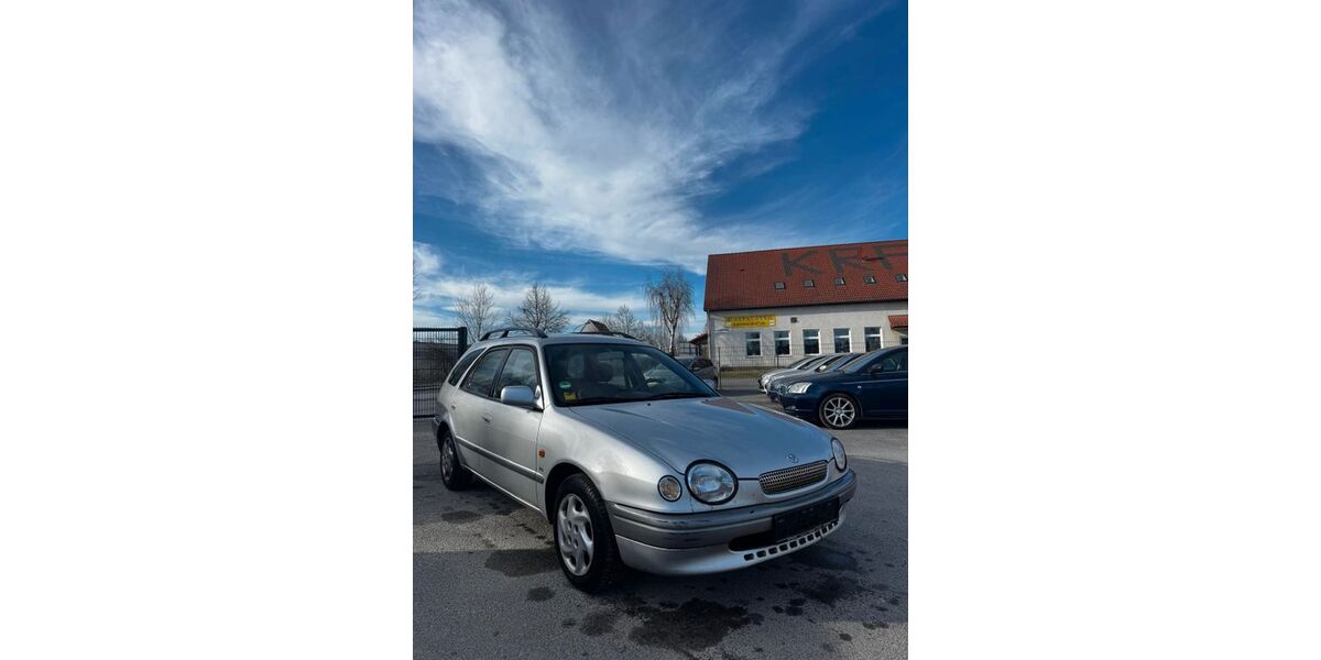 Toyota Corolla 200.000 km 2.700 &euro; Velten 16727