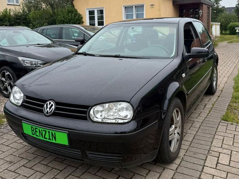 VW Golf 184.000 km 2.499 € Ascheberg 24326