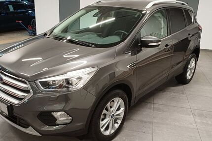 Ford Kuga 105.638 km 15.950 &euro; Bad Oeynhausen 32547