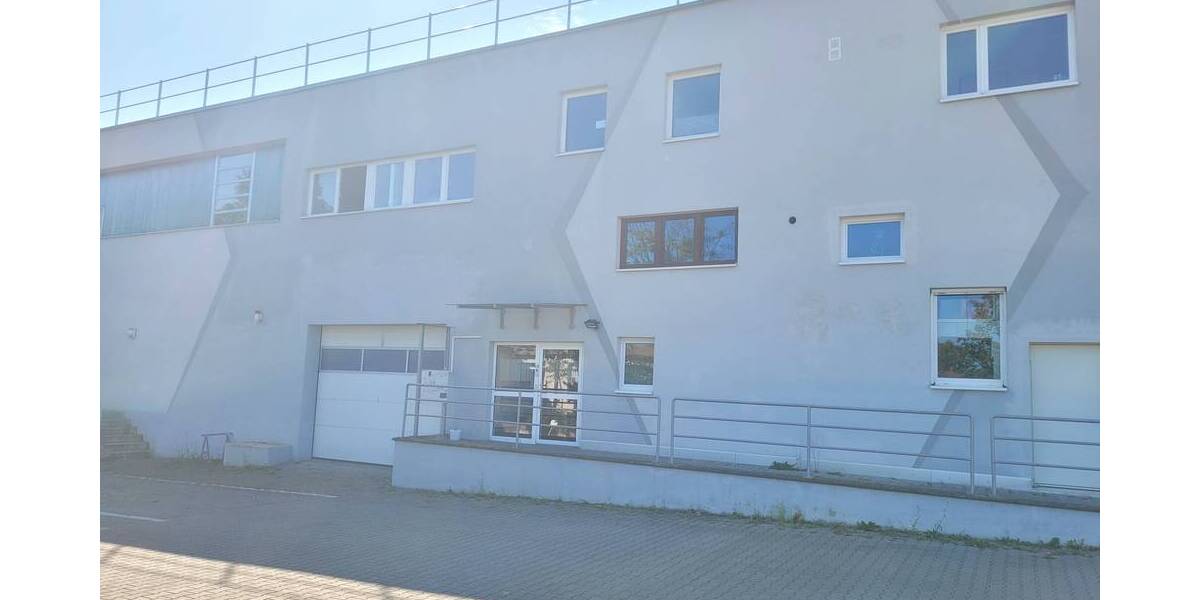 Einfamilienhaus Müllheim - 2 Zimmer, 1.490&euro; | Angebot:25691627