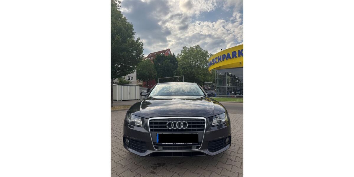 Audi A4 180.000 km 7.700 &euro; Pforzheim 75181