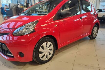 Toyota Aygo (X) 88.000 km 6.200 € Moosthenning 84164