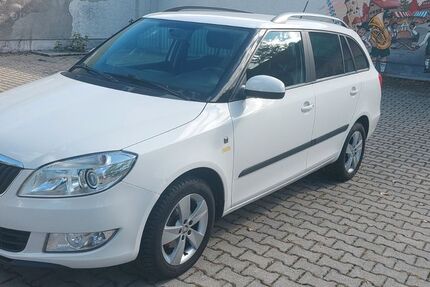 Skoda Fabia 62.900 km 7.400 &euro; Taufkirchen 82024