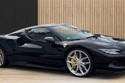 Ferrari 296 GTB 4.000 km 319.890 &euro; BERLIN 13581