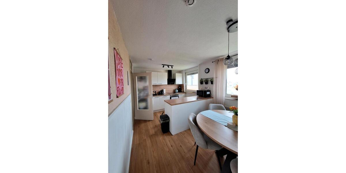 Etagenwohnung Rheinau - 4 Zimmer, 94 m&sup2;, 1.000&euro; | Angebot:26326694