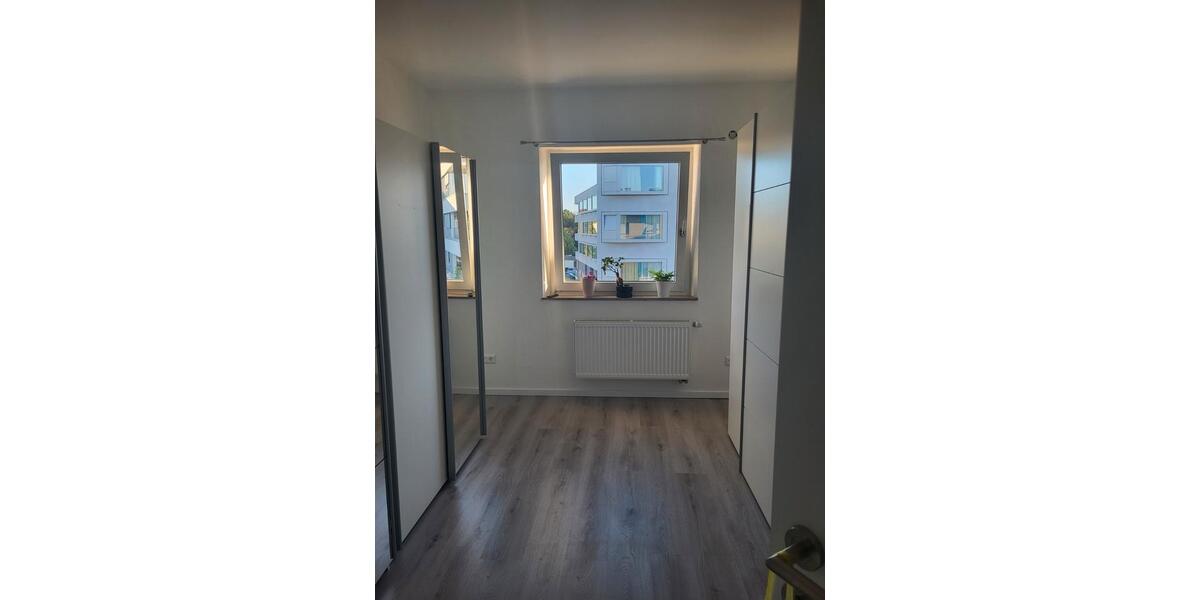 Etagenwohnung Kornwestheim - 4 Zimmer, 77 m&sup2;, 357.000&euro; | Angebot:27019961