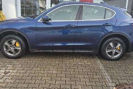 Alfa Romeo Stelvio 84.392 km 21.900 &euro; FREILASSING 83395