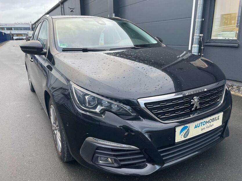 Peugeot 308 152.000 km 8.990 € Münster 48155