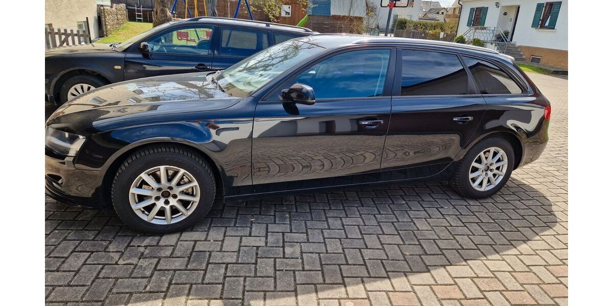 Audi A4 263.000 km 5.900 &euro; Buttenwiesen 86647