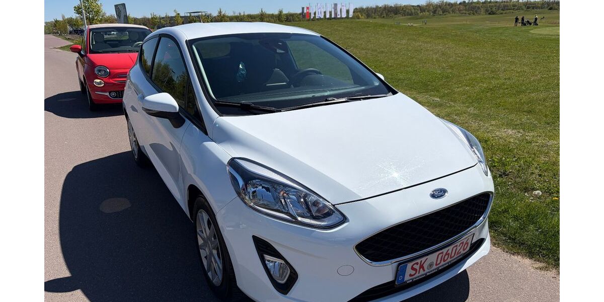 Ford Fiesta 92.000 km 6.999 &euro; HALLE 06116