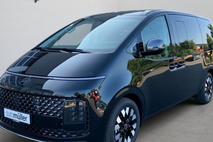 Hyundai STARIA 3.000 km 57.990 &euro; Hof 95030